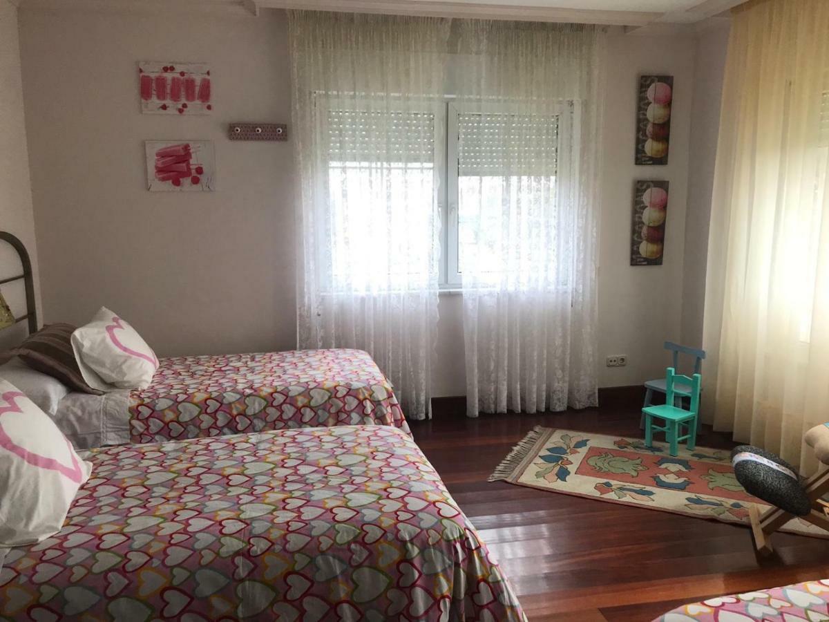 Villa Las Camelias Villanueva De Arosa Extérieur photo